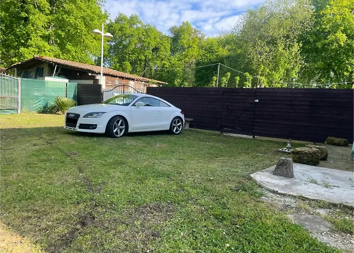 Jouandilla Hébergement de vacances *